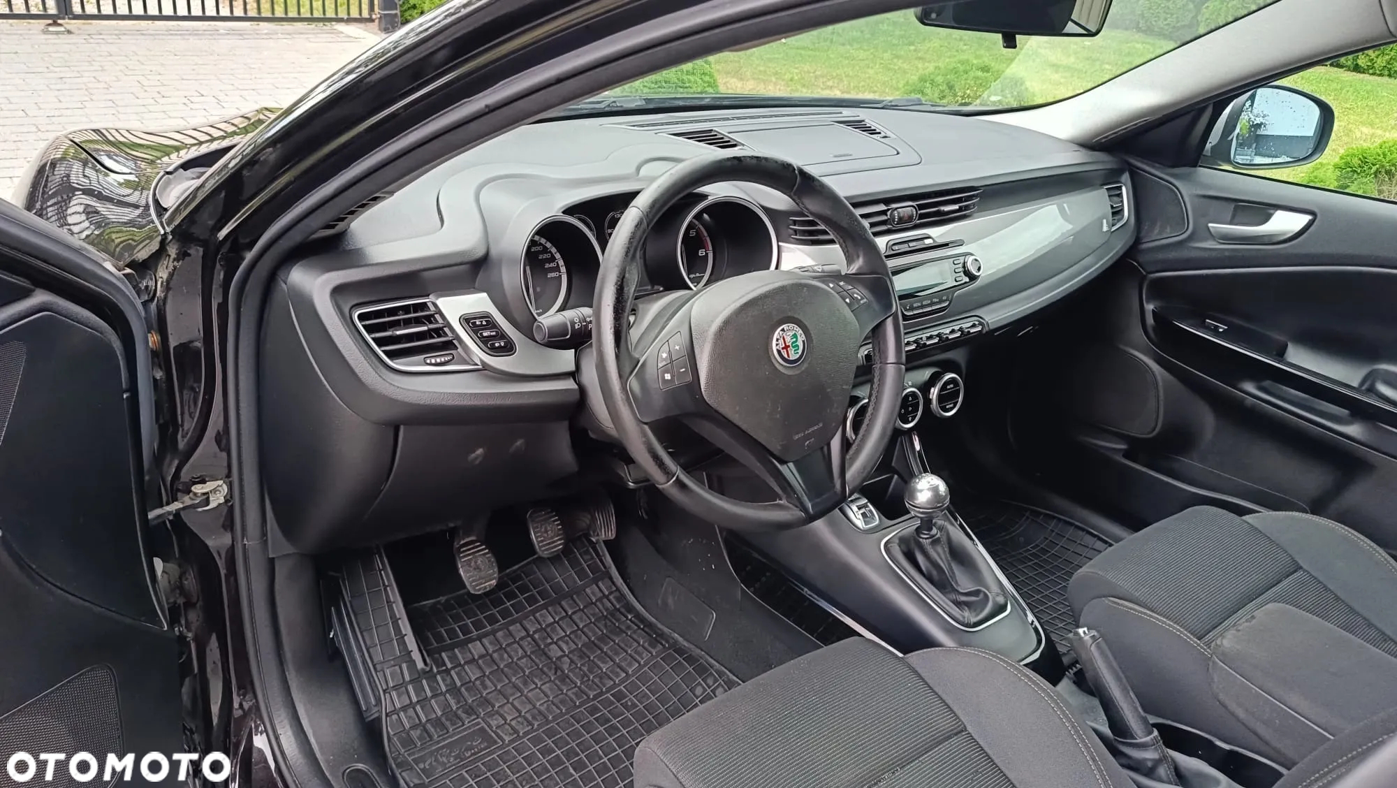 Alfa Romeo Giulietta - 5
