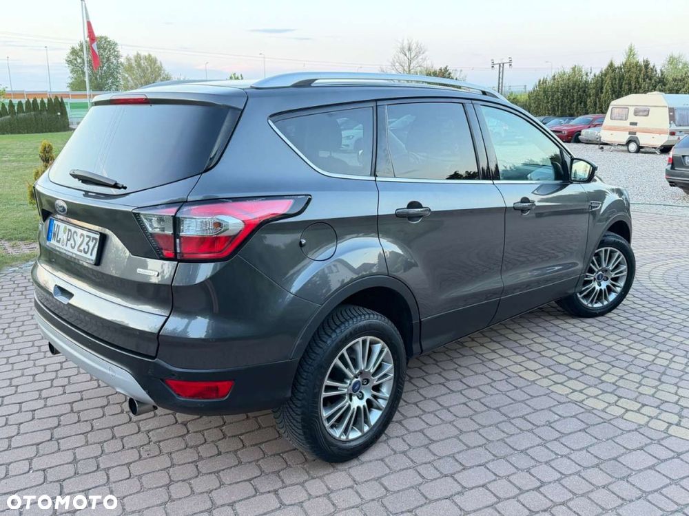 Ford Kuga - 23
