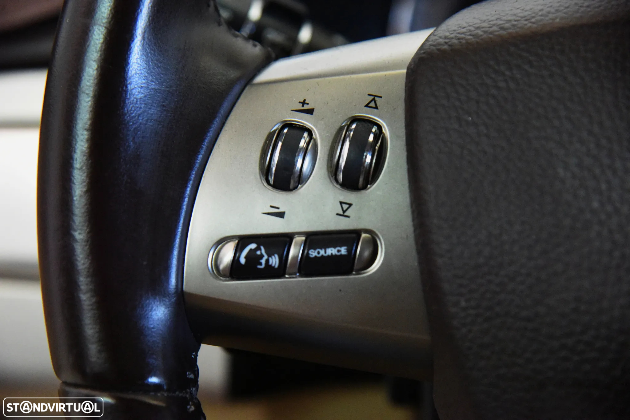 Jaguar XF 3.0 D V6 S Luxury - 18