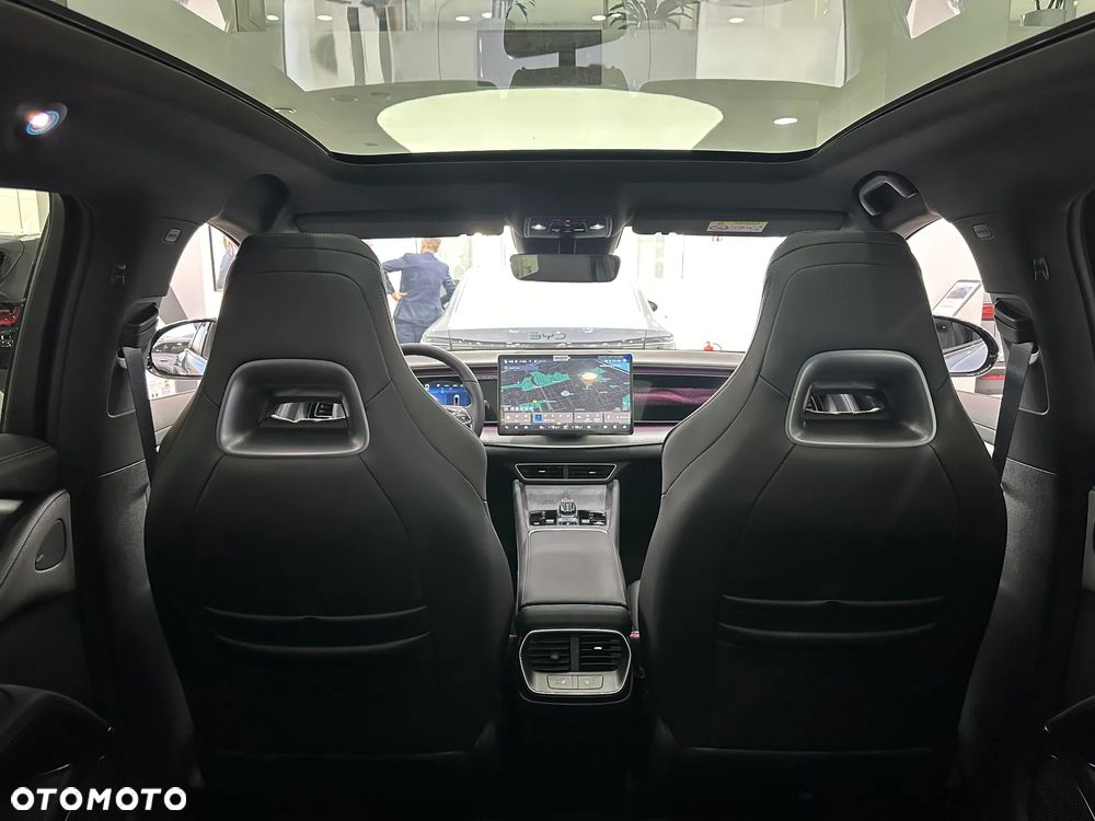 BYD Sealion 7 - 13