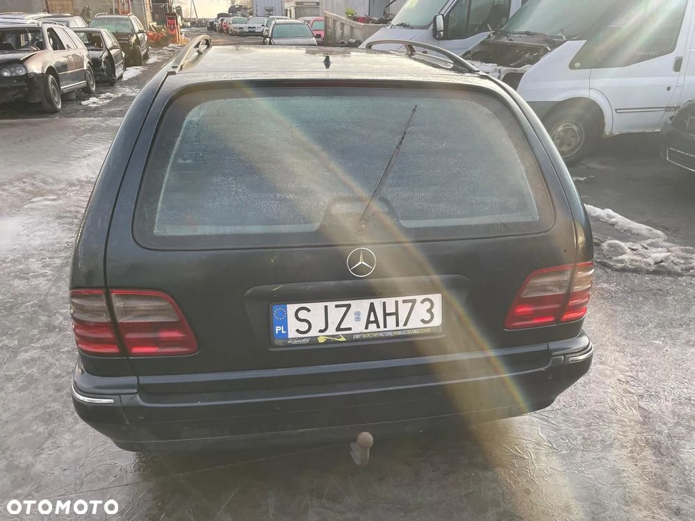 Mercedes E 320 NA CZĘŚCI!!! Kolor:189 - 3