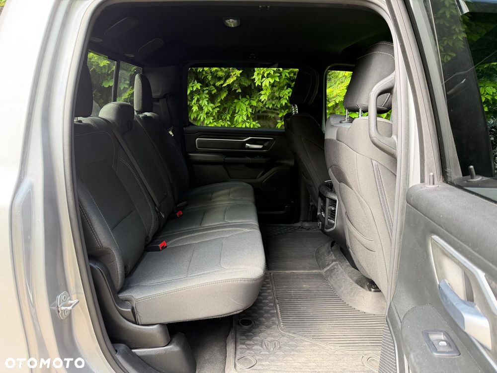 RAM 1500 - 19