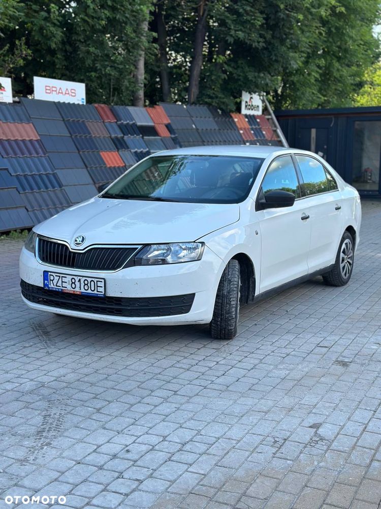 Skoda RAPID 1.2 Elegance Max - 8