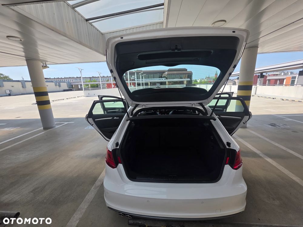 Audi A3 Sportback 1.4 TFSI cylinder on demand ultra S t S line Sportpaket - 22