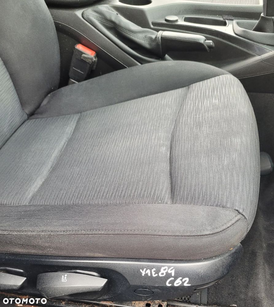 FOTEL PRAWY PRZÓD PRZEDNI BMW X1 E84 - 3