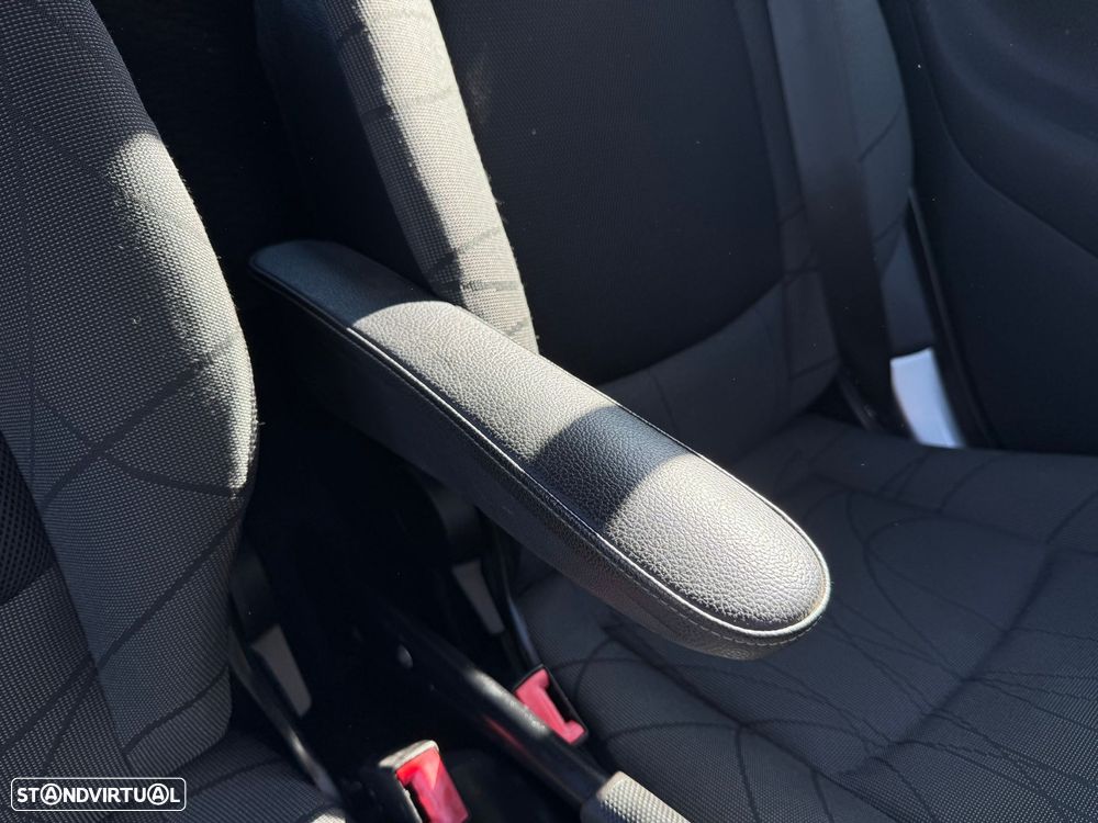 Smart ForTwo Coupé 1.0 mhd Passion 71 - 32