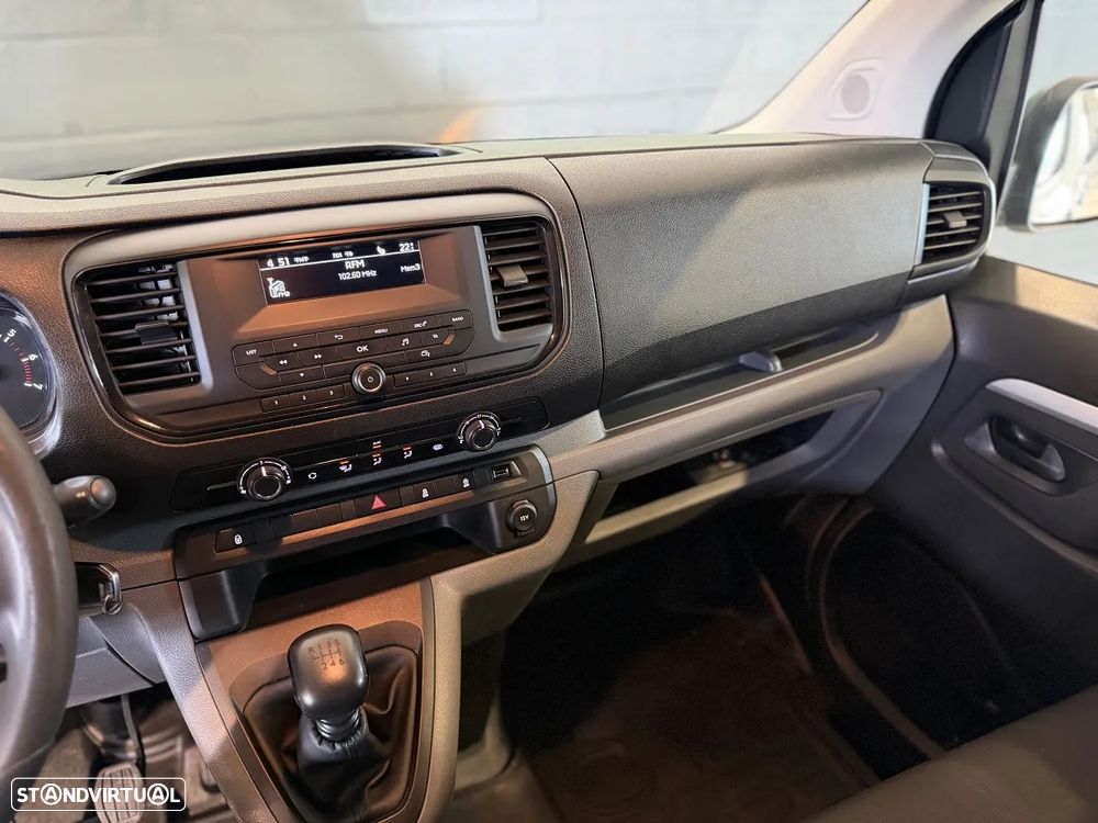 Peugeot Expert 1.5 BlueHDi 120HP 6L - 16