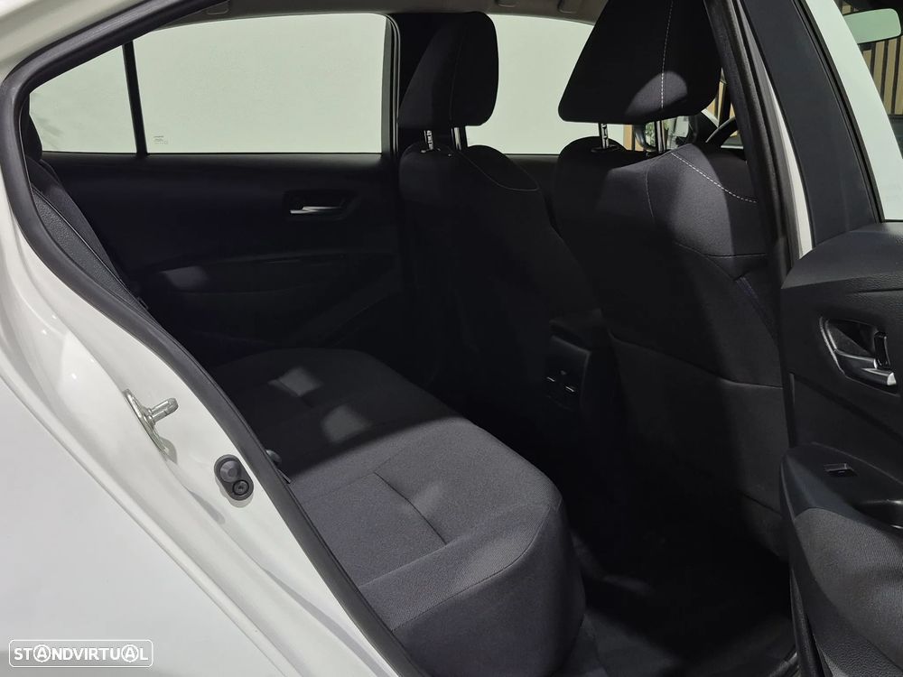 Toyota Corolla - 17