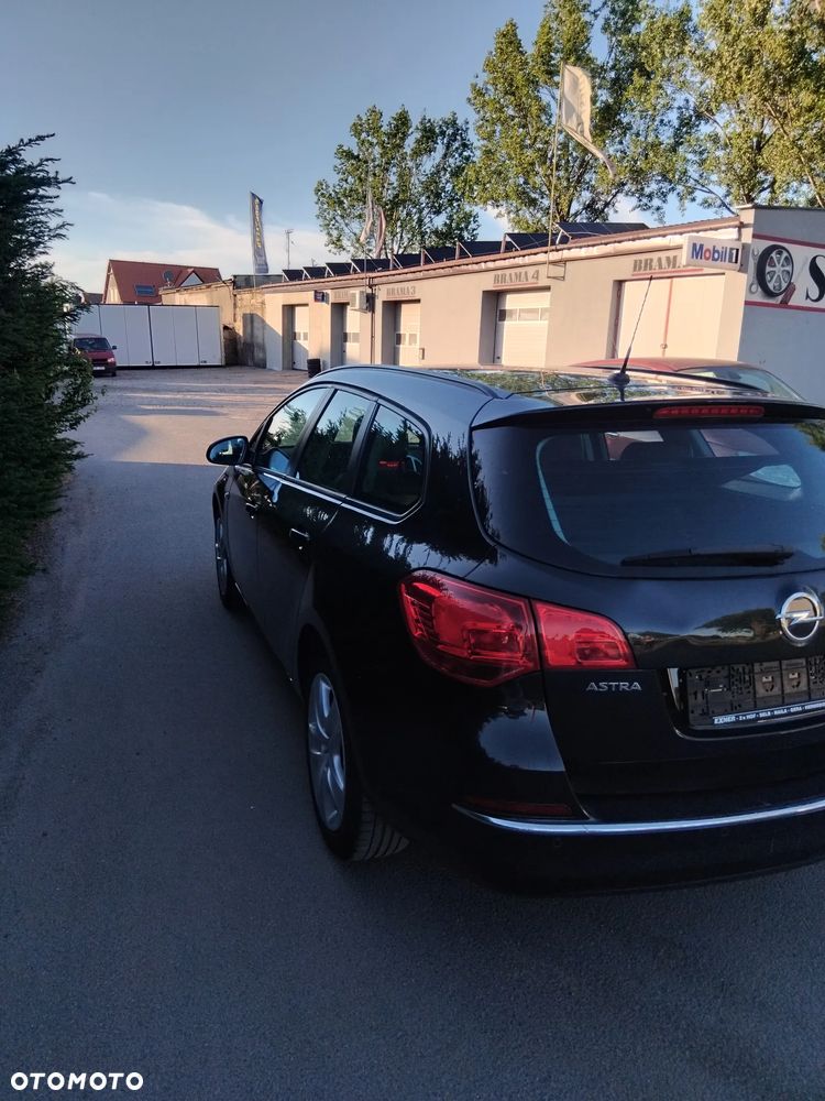 Opel Astra 1.4 Turbo Style - 6