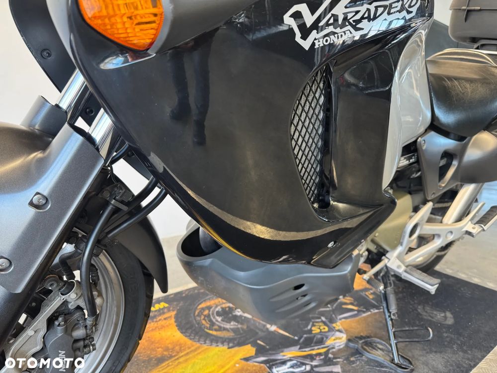 Honda XL - 19