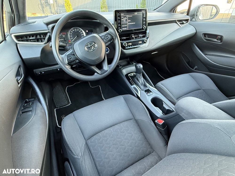Toyota Corolla 1.8 HSD Business - 4