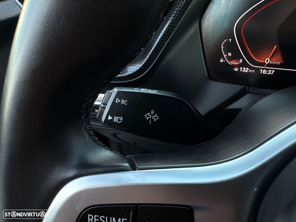 BMW 118 i Pack Desportivo M Auto - 35