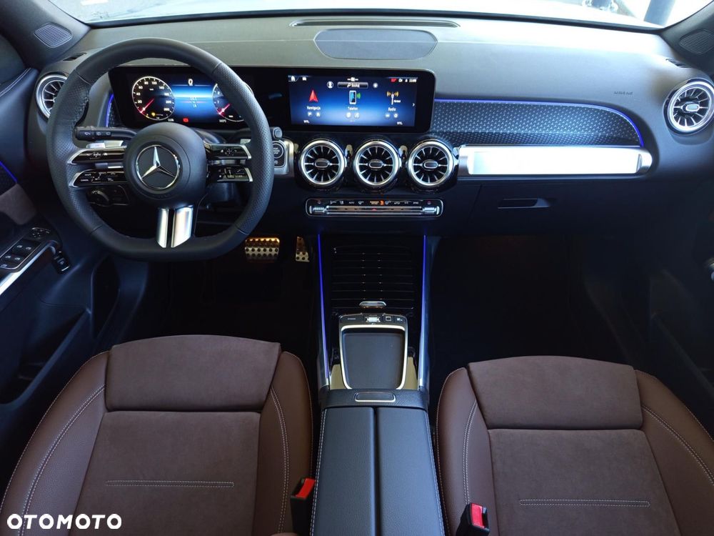 Mercedes-Benz GLB - 6