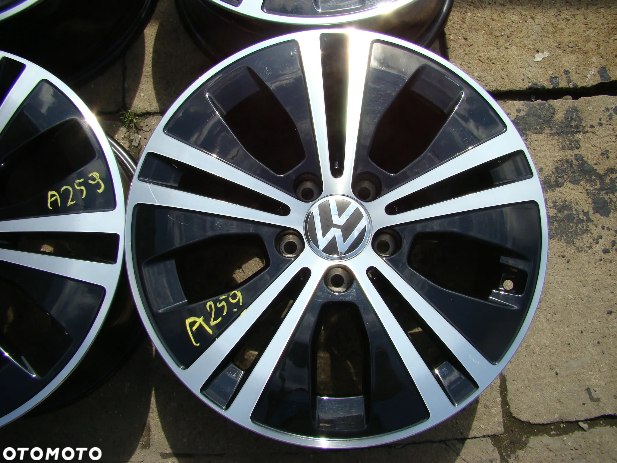 a259 5x112 VW Arteon Tiguan T-Roc Caddy Jetta Touran Golf VII VIII Passat B7 B8 7,5x17 - 5