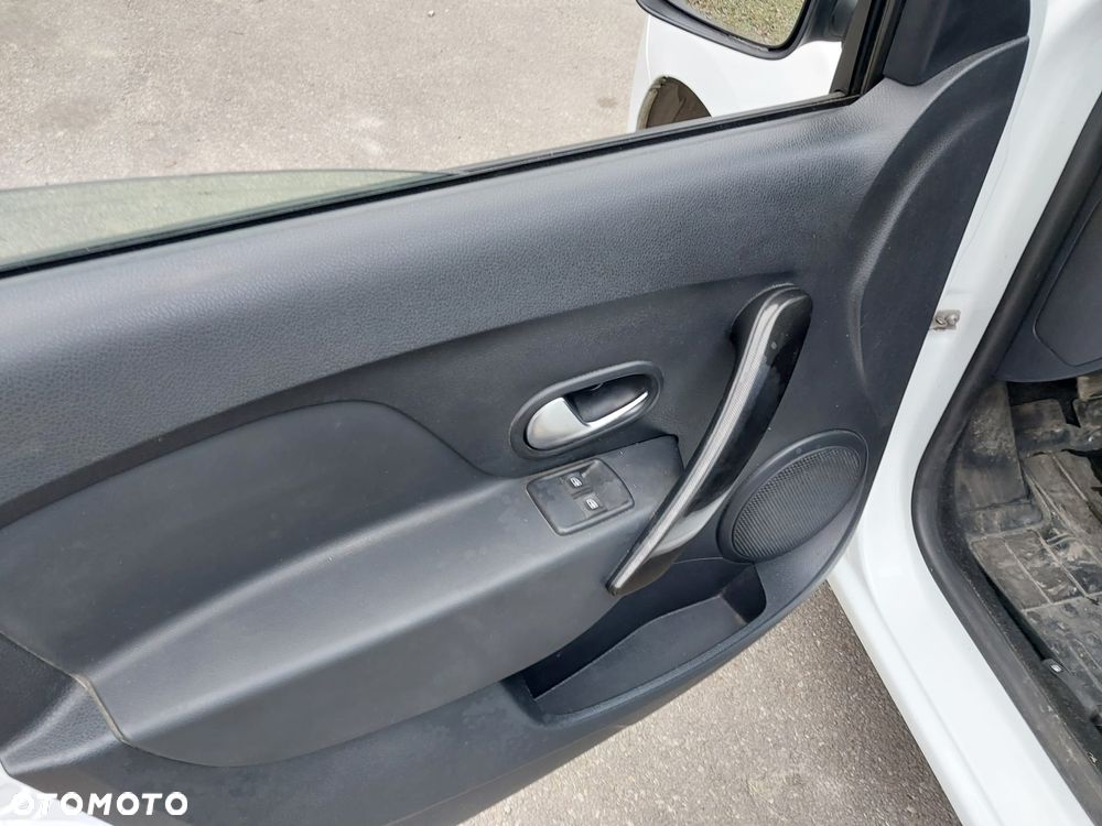Dacia Sandero SCe 75 Comfort - 8