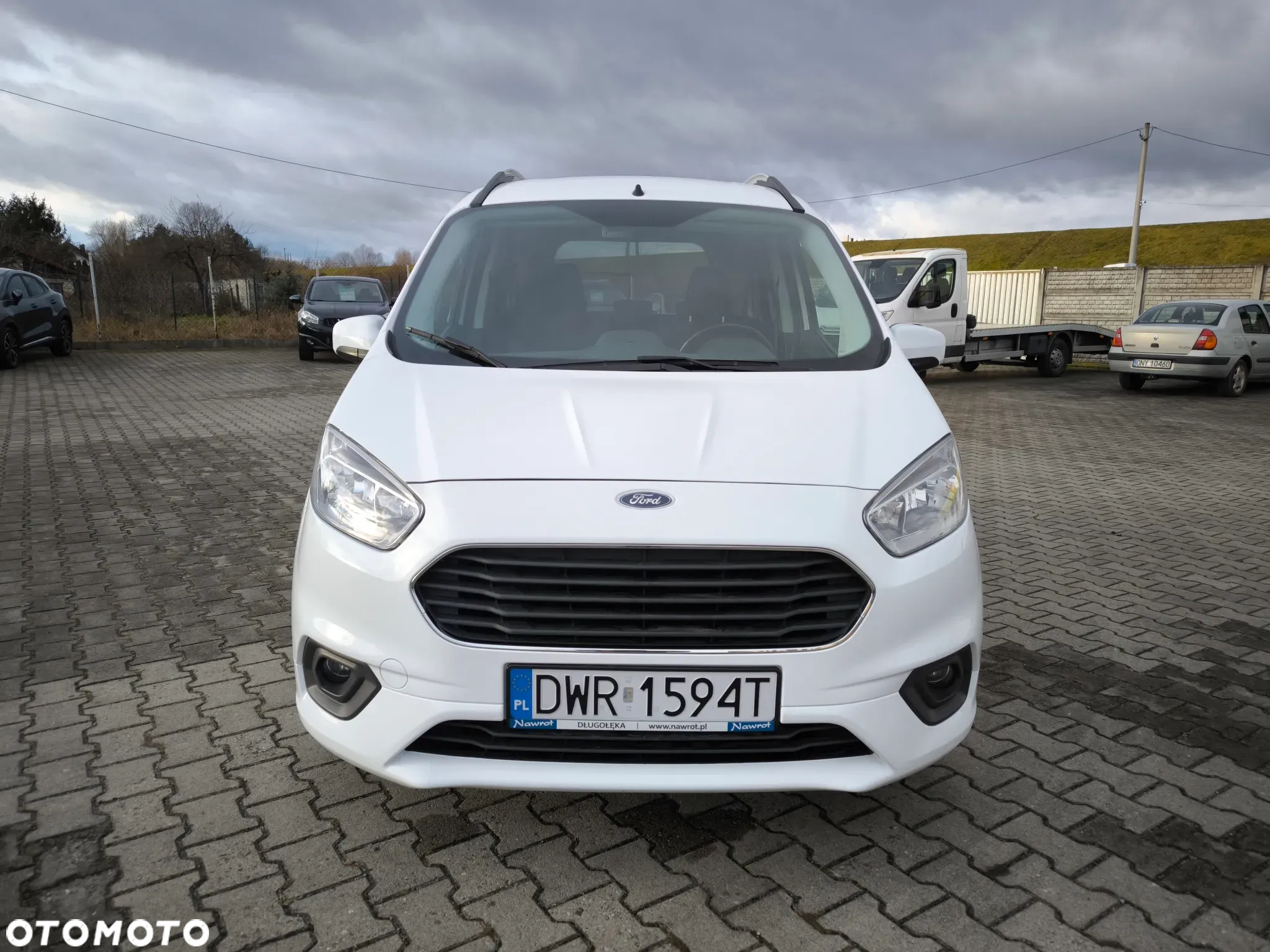 Ford Tourneo Courier 1.5 TDCi Titanium - 8