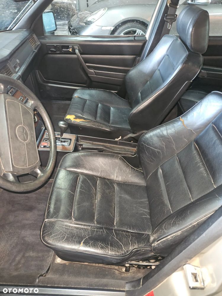 Mercedes-Benz W201 (190) - 14