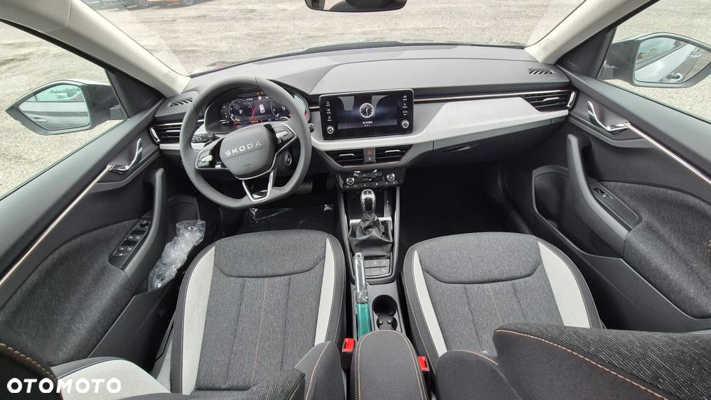 Skoda Kamiq 1.0 TSI Drive DSG - 5