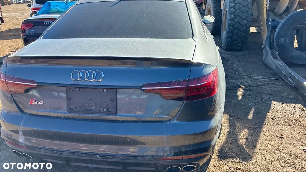 Audi S4 Limousine - 22