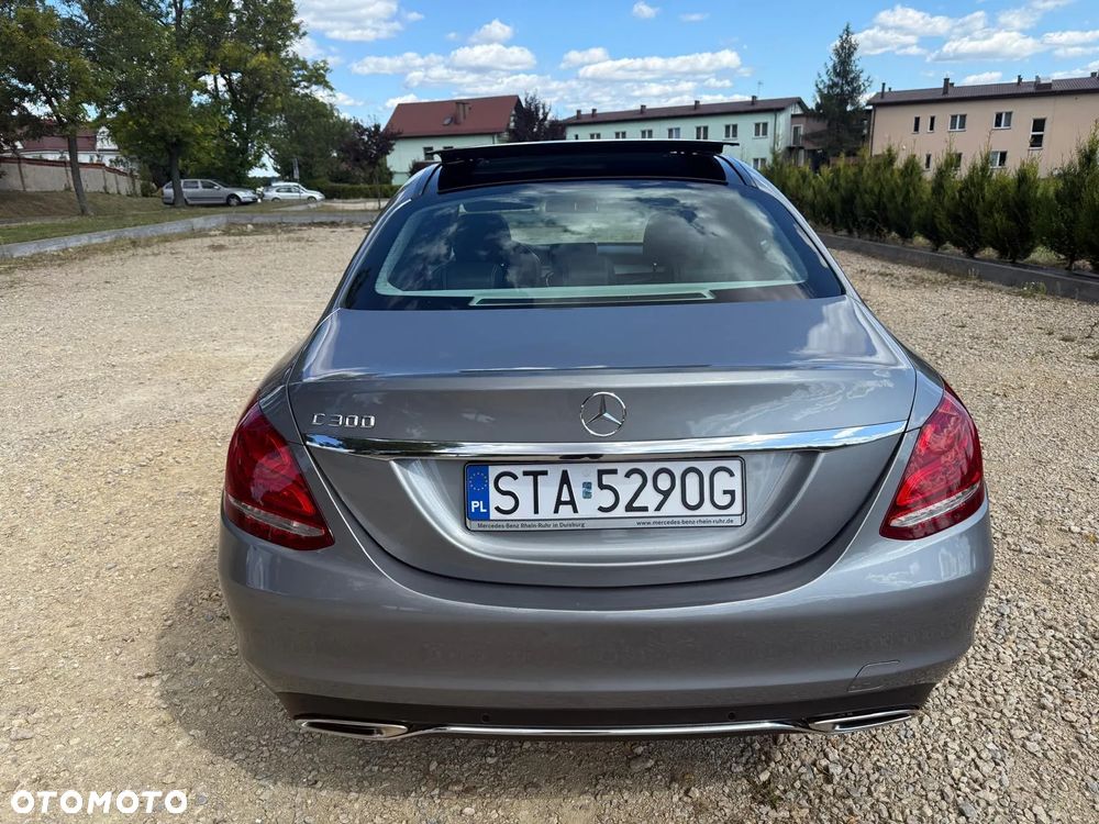 Mercedes-Benz Klasa C 300 7G-TRONIC Exclusive - 6