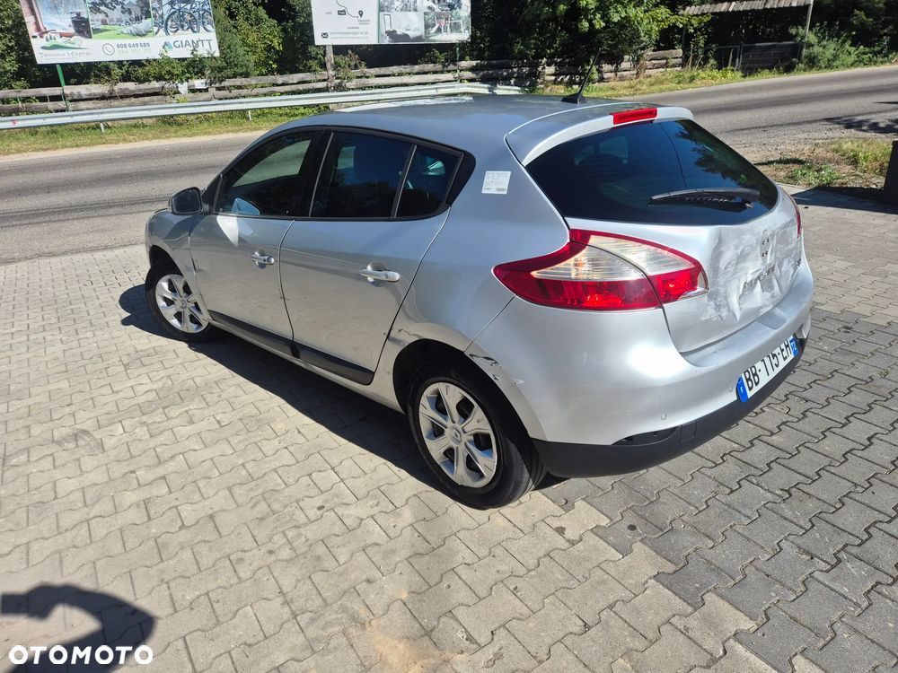 Renault Megane 1.9 dCi Privilege - 30