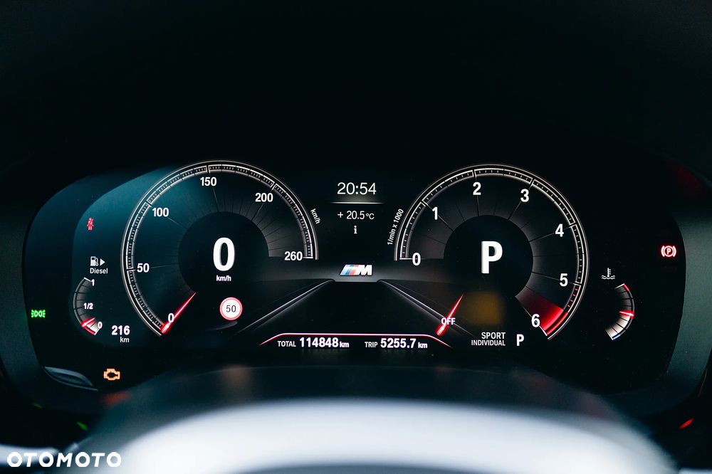 BMW Seria 5 520d xDrive M Sport Edition - 14