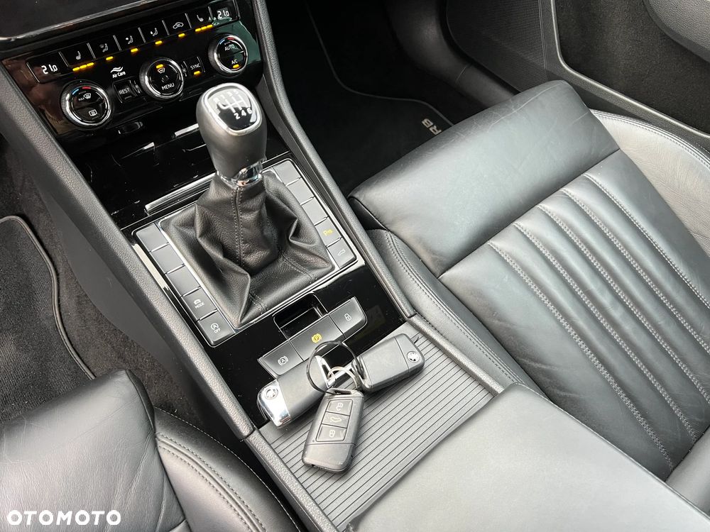 Skoda Superb - 17