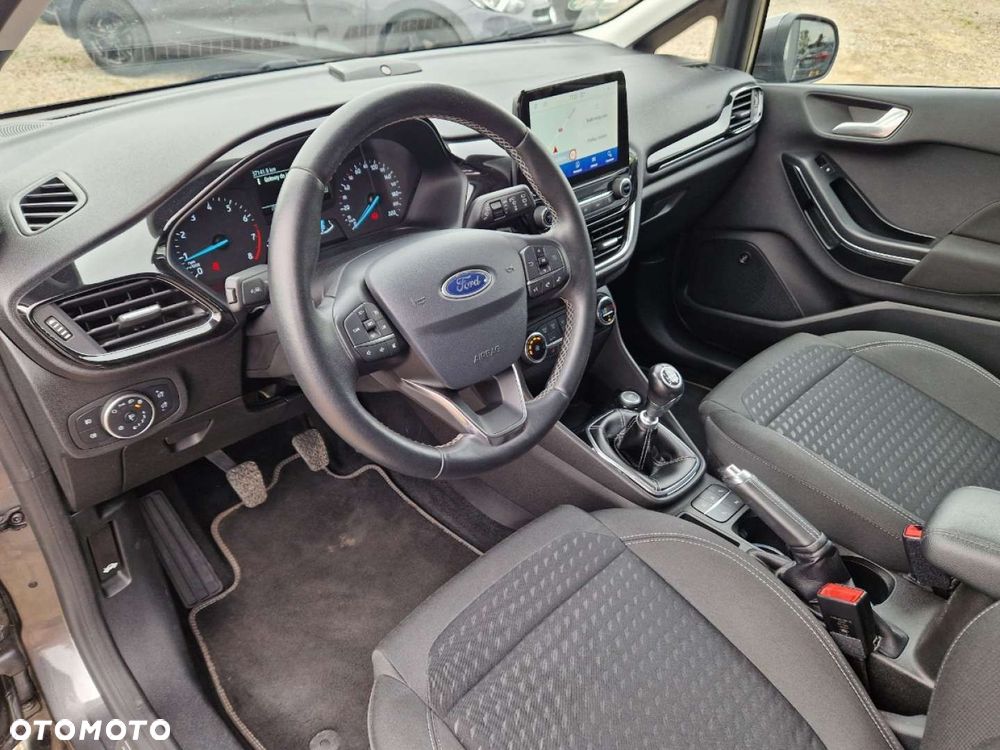 Ford Fiesta 1.0 EcoBoost S&S TITANIUM - 6