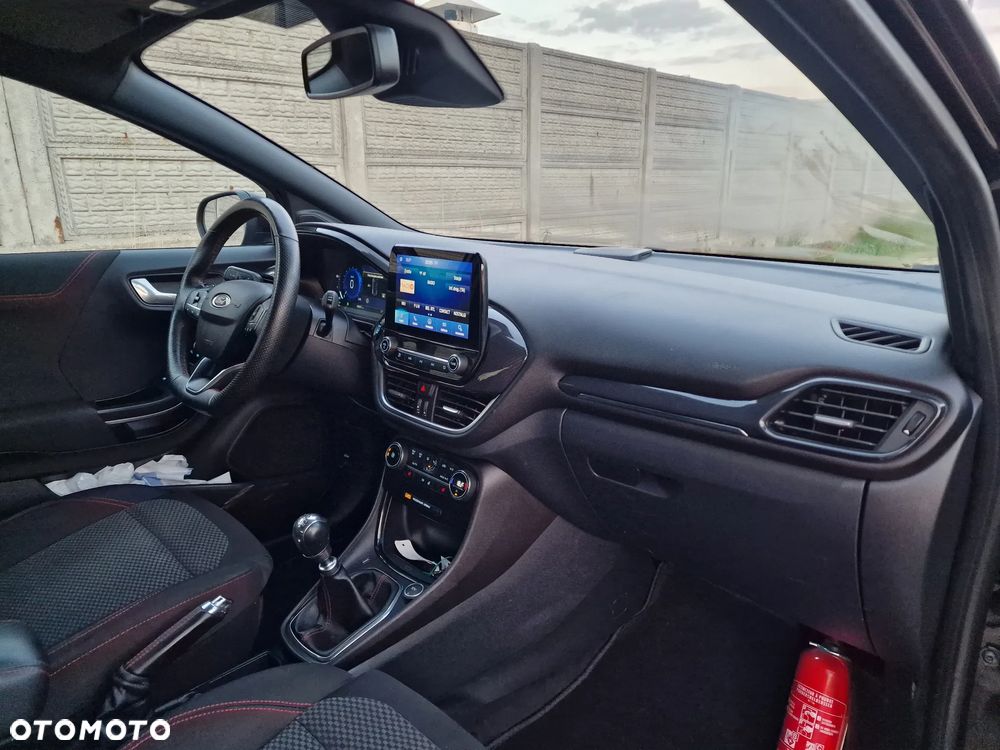 Ford Puma 1.0 EcoBoost Hybrid ST-LINE - 12