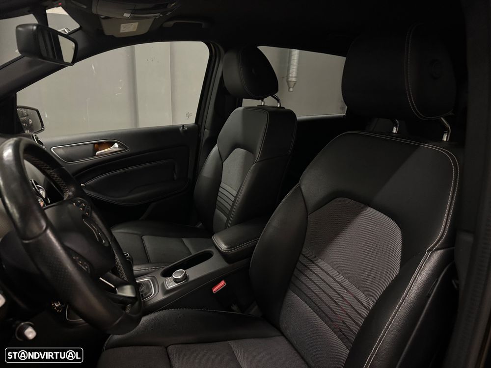 Mercedes-Benz B 180 d Urban - 27