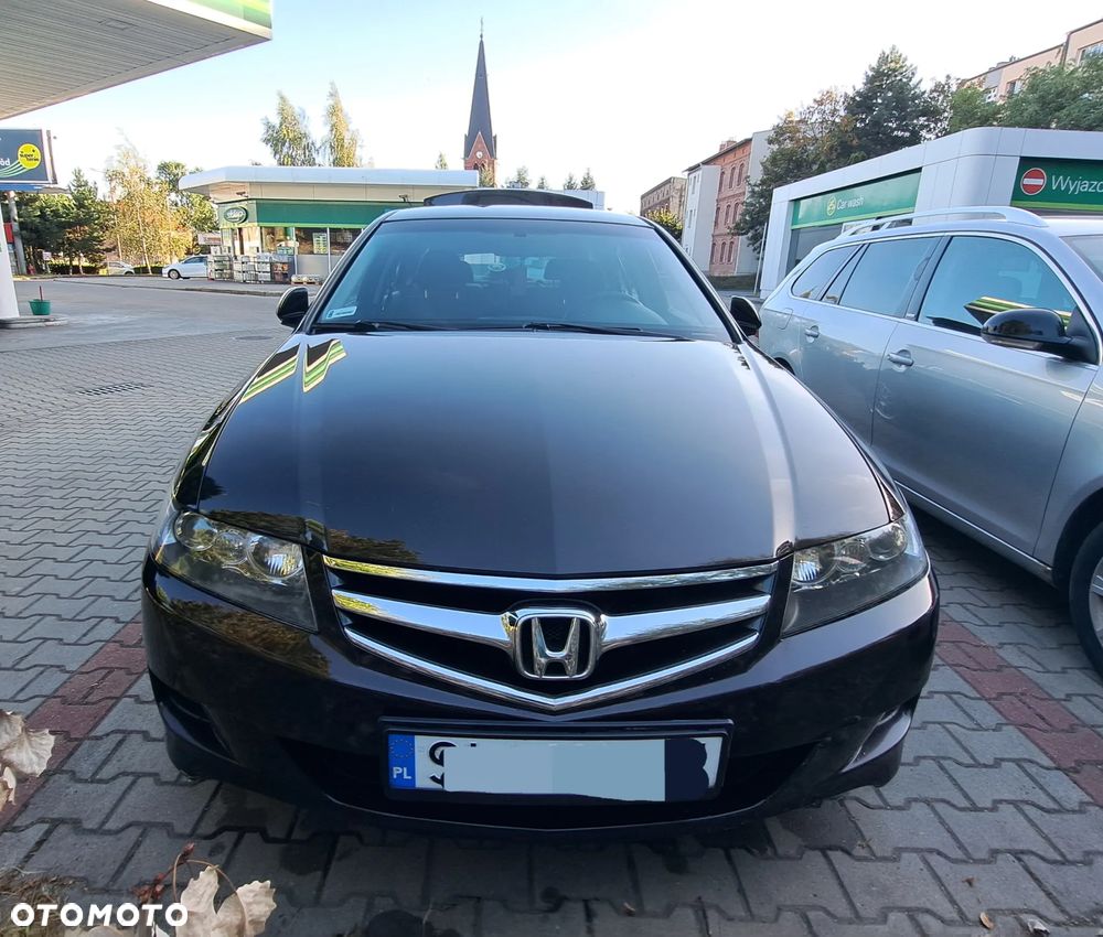 Honda Accord 2.0 Comfort - 2