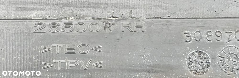 P8 GMC YUKON XL DENALI IV 2015 -  RELINGI LISTWA DACHOWA PRAWA 84314710 - 10