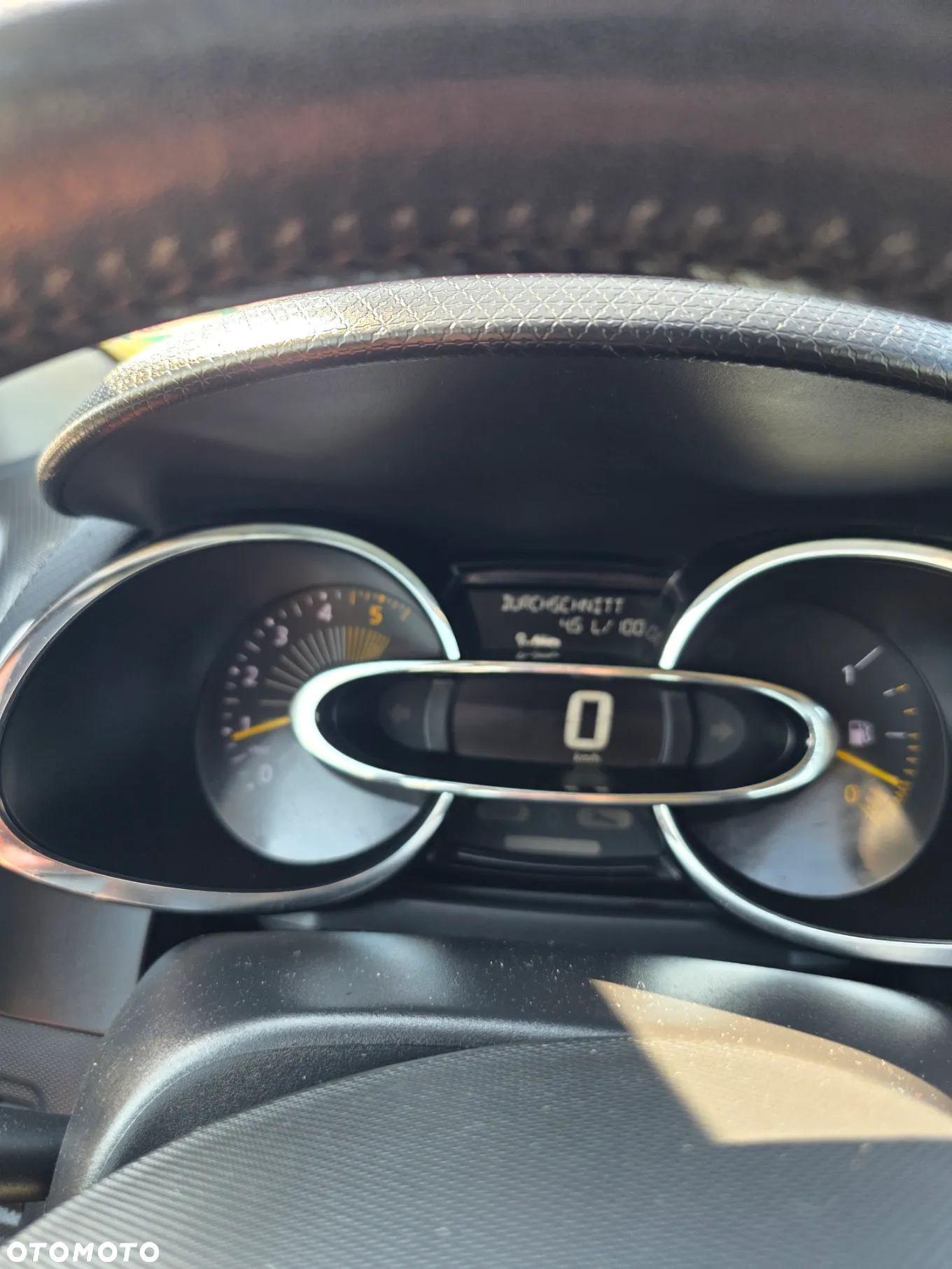 Renault Clio (Energy) dCi 90 Bose Edition - 16
