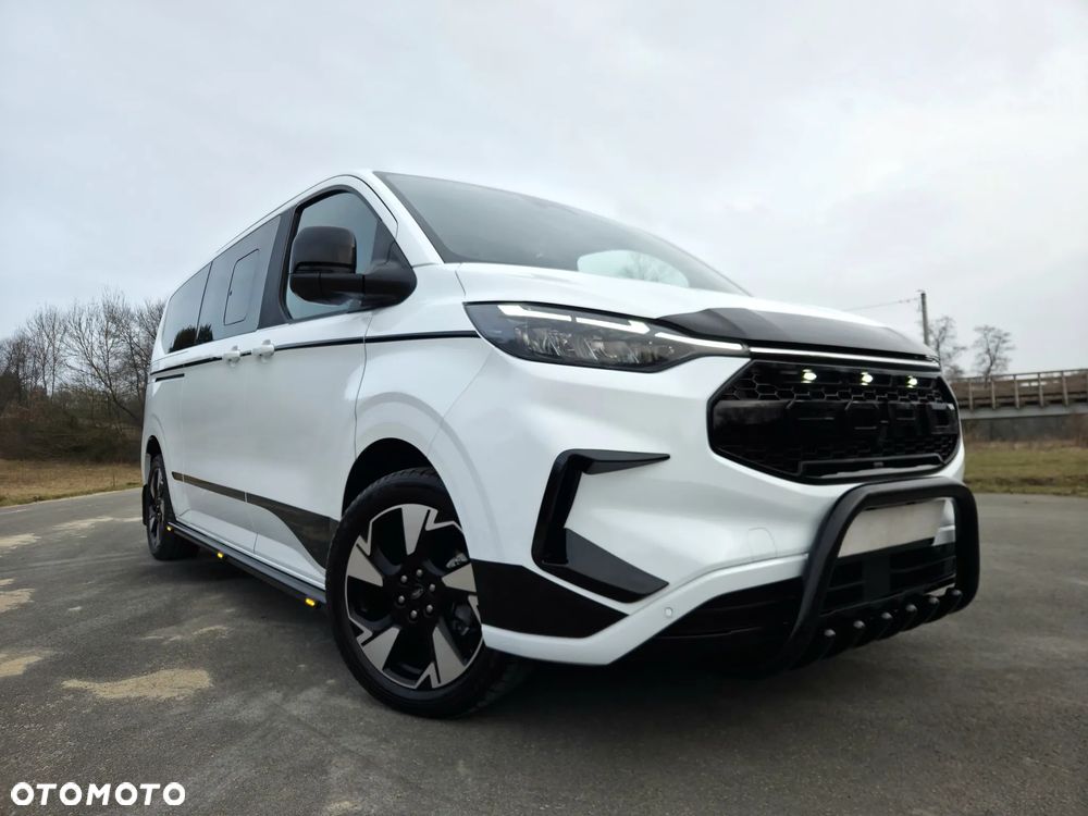 Ford Tourneo Custom 2.0 EcoBlue L2 Titanium - 4