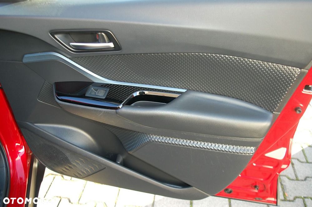 Toyota C-HR - 31