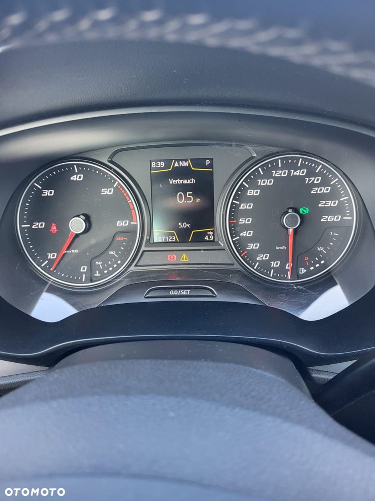 Seat Leon 1.6 TDI DSG Xcellence - 22