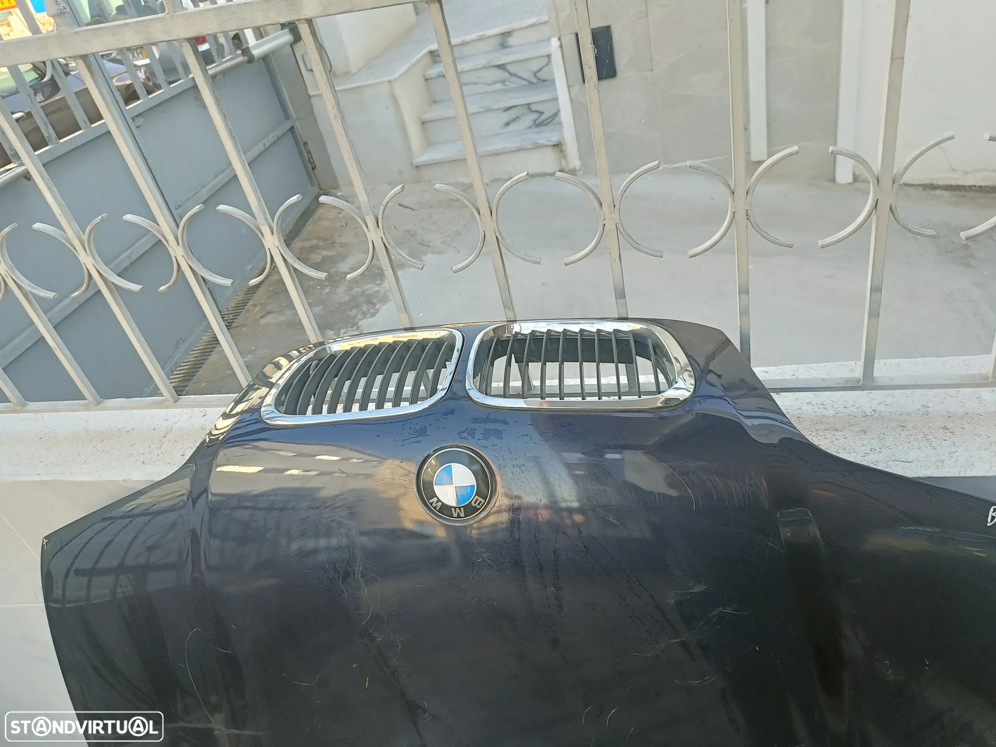 Capot BMW E46 2000 - 3