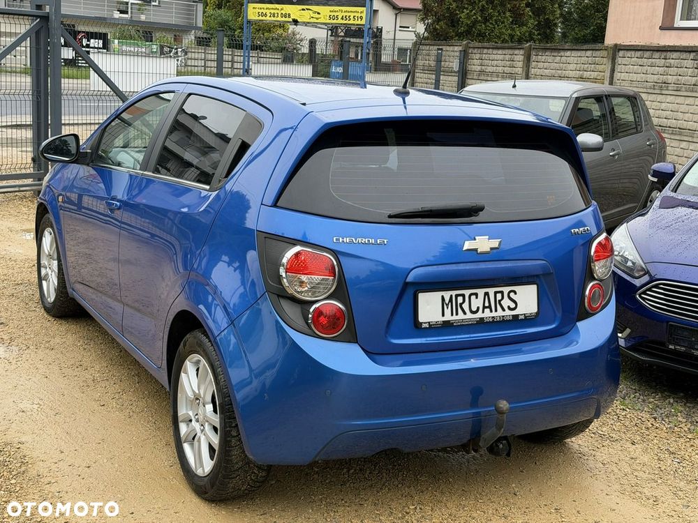 Chevrolet Aveo - 8