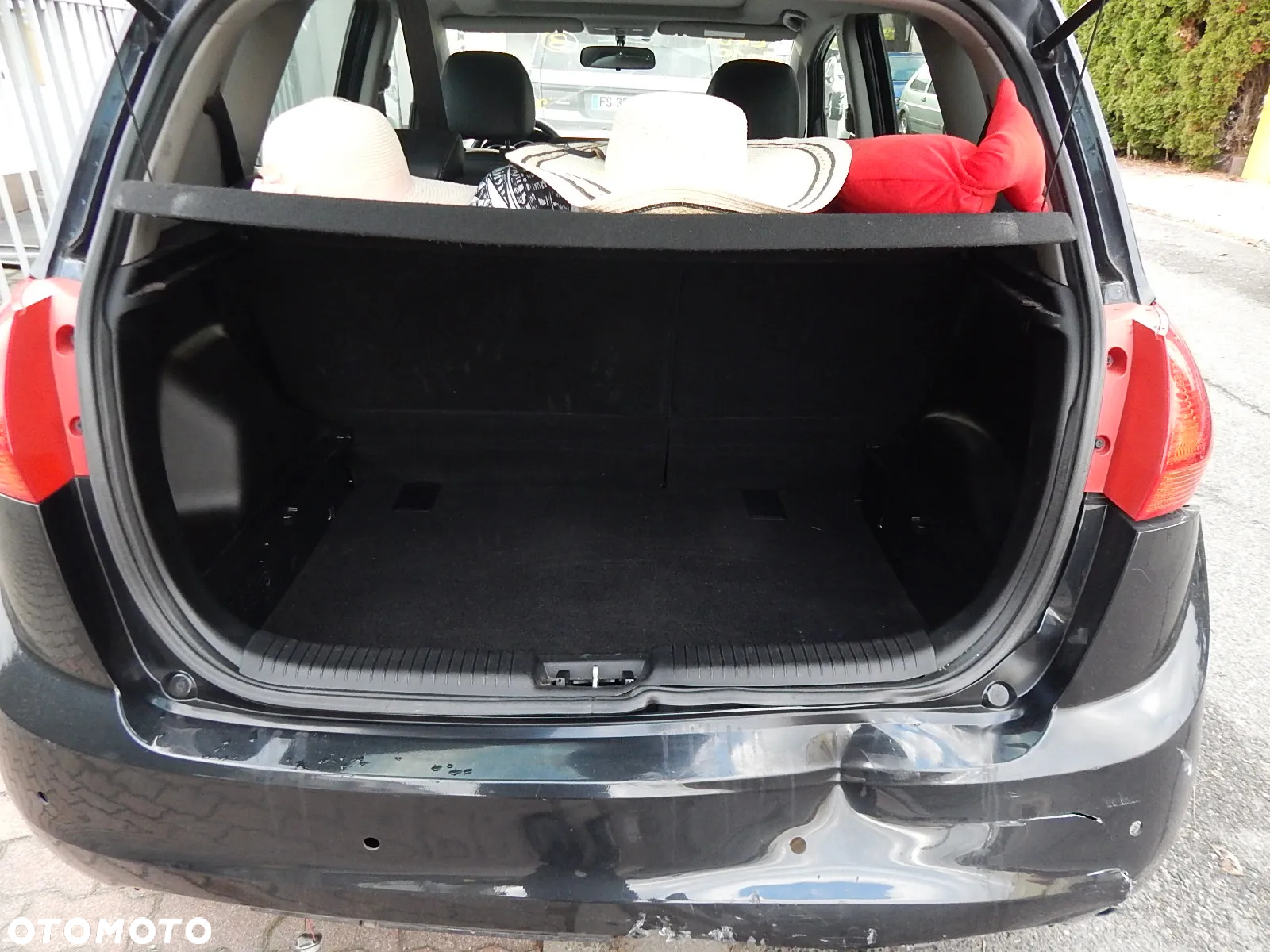 Kia Venga - 9