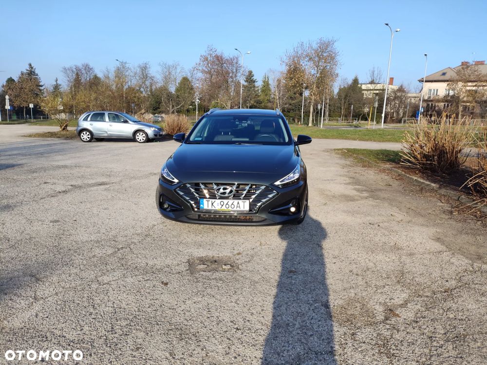 Hyundai i30 1.5 T-GDI 48V-Hybrid Trend - 1