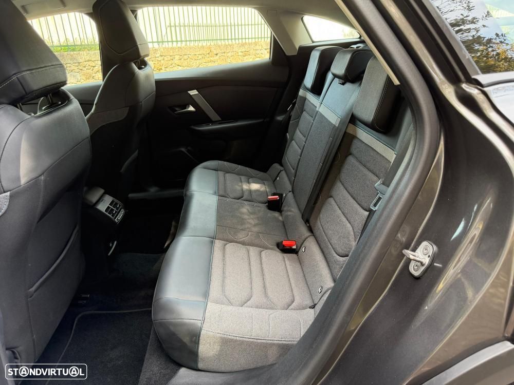 Citroën C4 1.2 PureTech Feel Pack EAT8 - 26