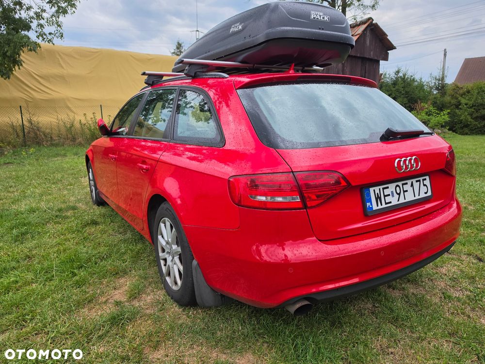 Audi A4 Avant 2012 photo 4