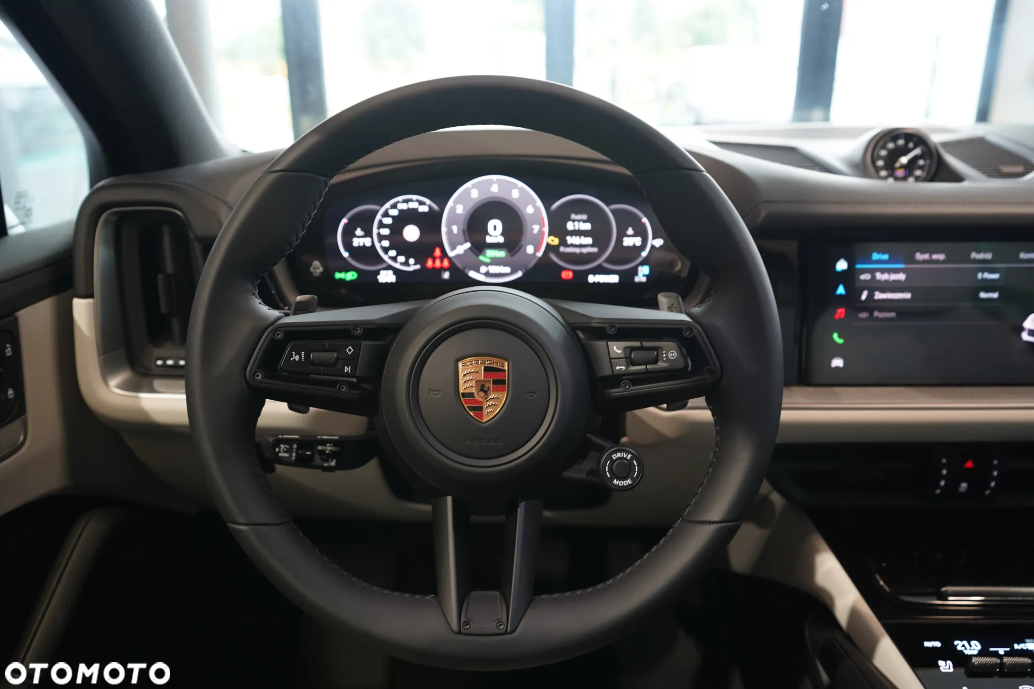 Porsche Cayenne - 13