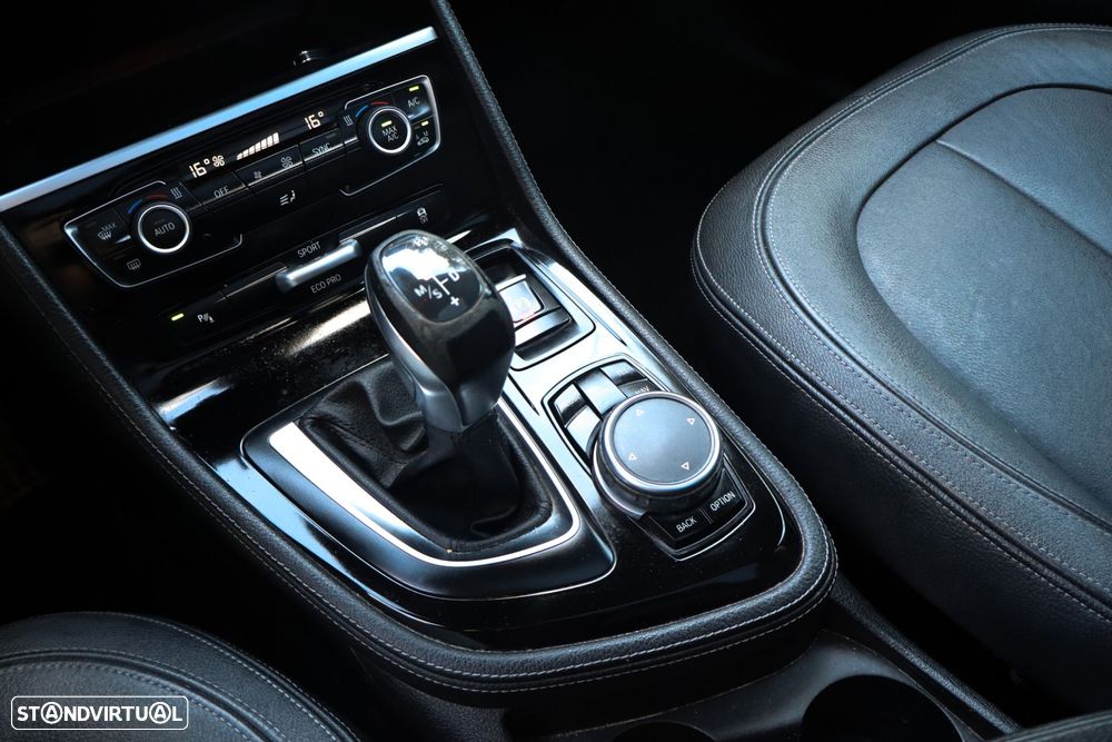 BMW 218 Gran Tourer d Auto - 15