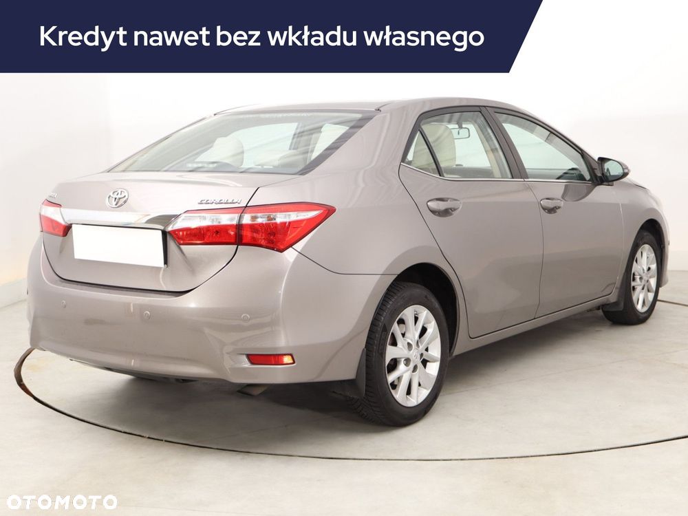 Toyota Corolla - 7