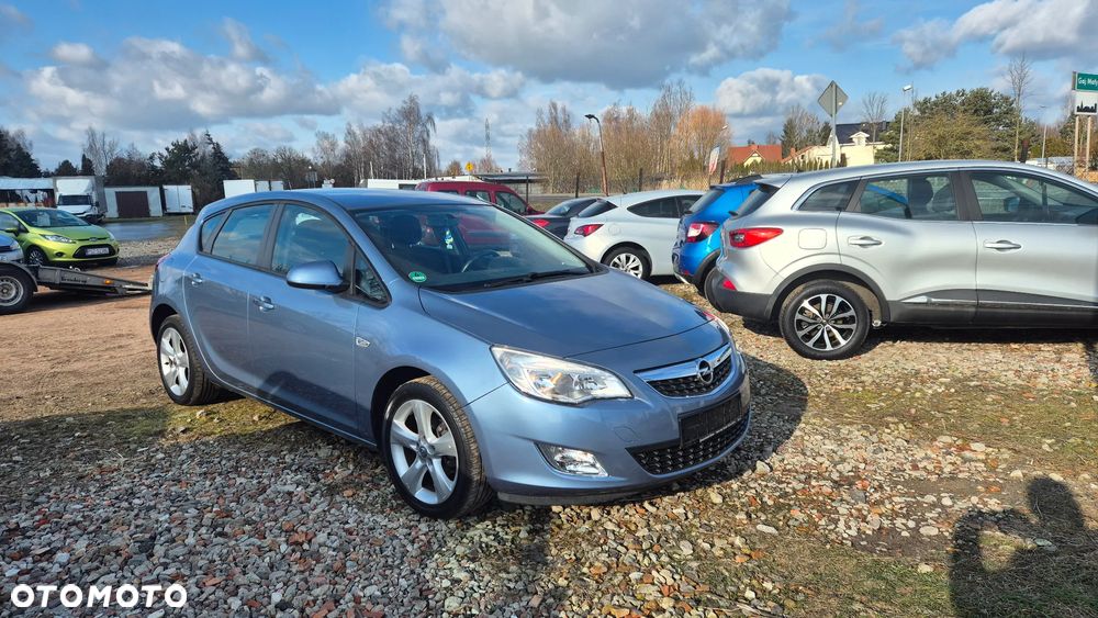 Opel Astra 1.4 Turbo - 2