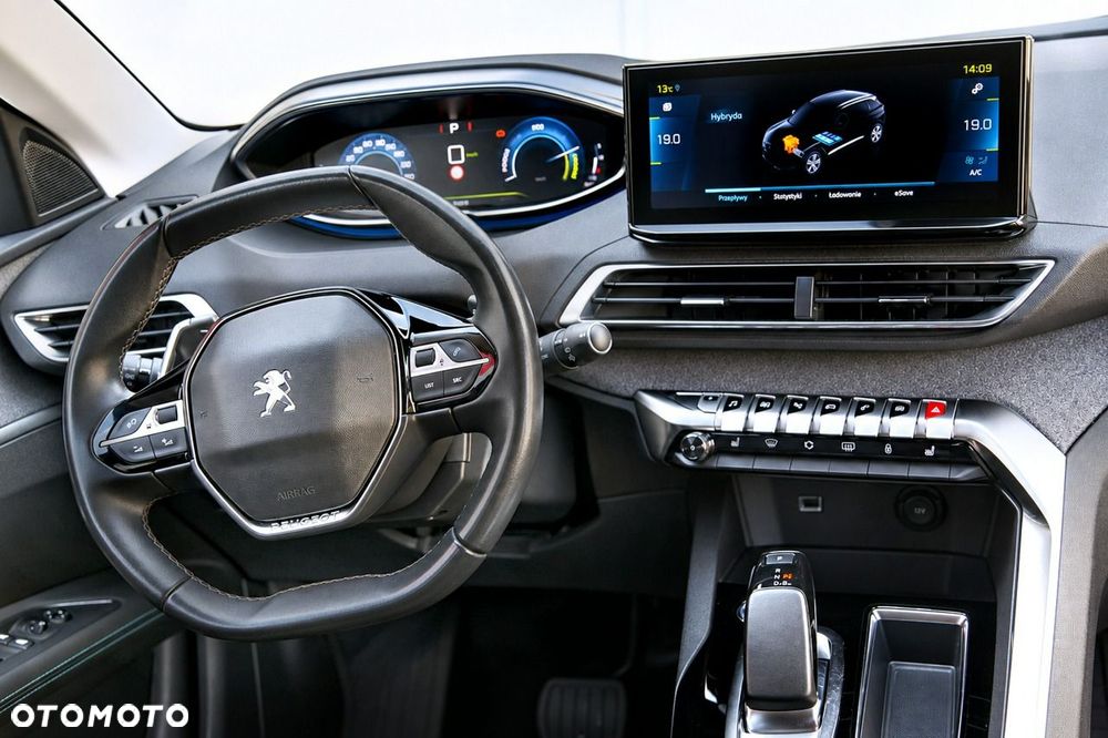 Peugeot 3008 1.6 PureTech Hybrid PHEV Allure Pack S&S EAT8 - 17
