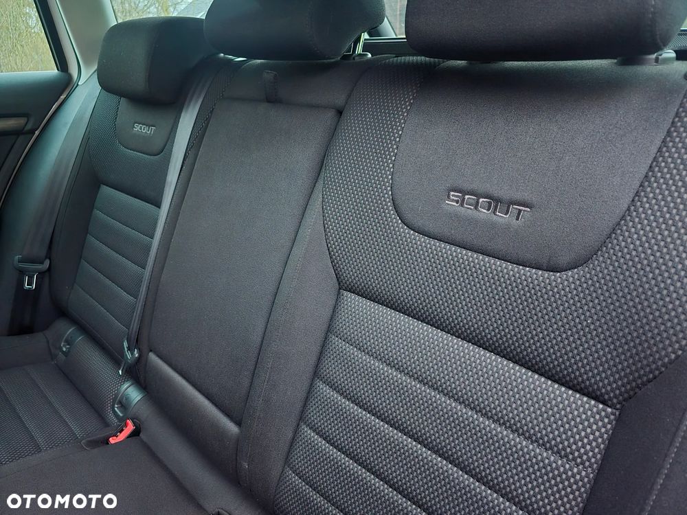 Skoda Octavia 2.0 TDI 4x4 DSG Scout - 10