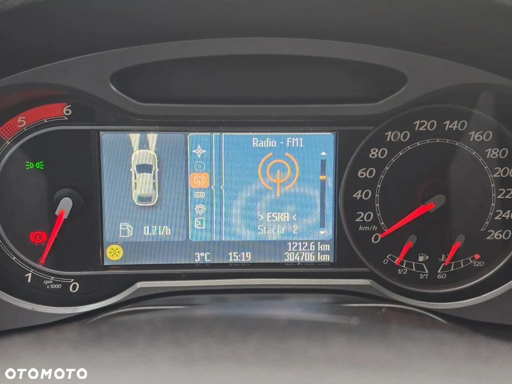 Ford S-Max 2.2 TDCi Titanium - 3