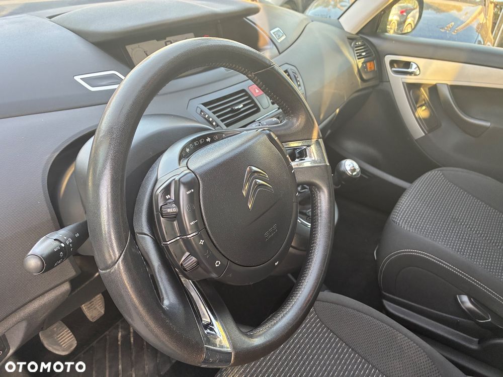Citroën C4 Picasso 1.6 HDi SX - 16
